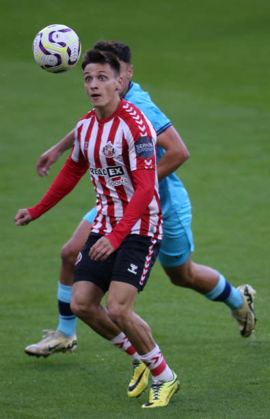 李霄鹏表情 李霄鹏表情