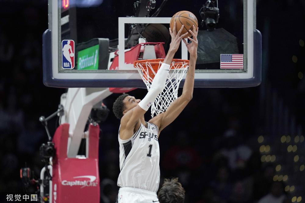 他无论是在 他无论是在