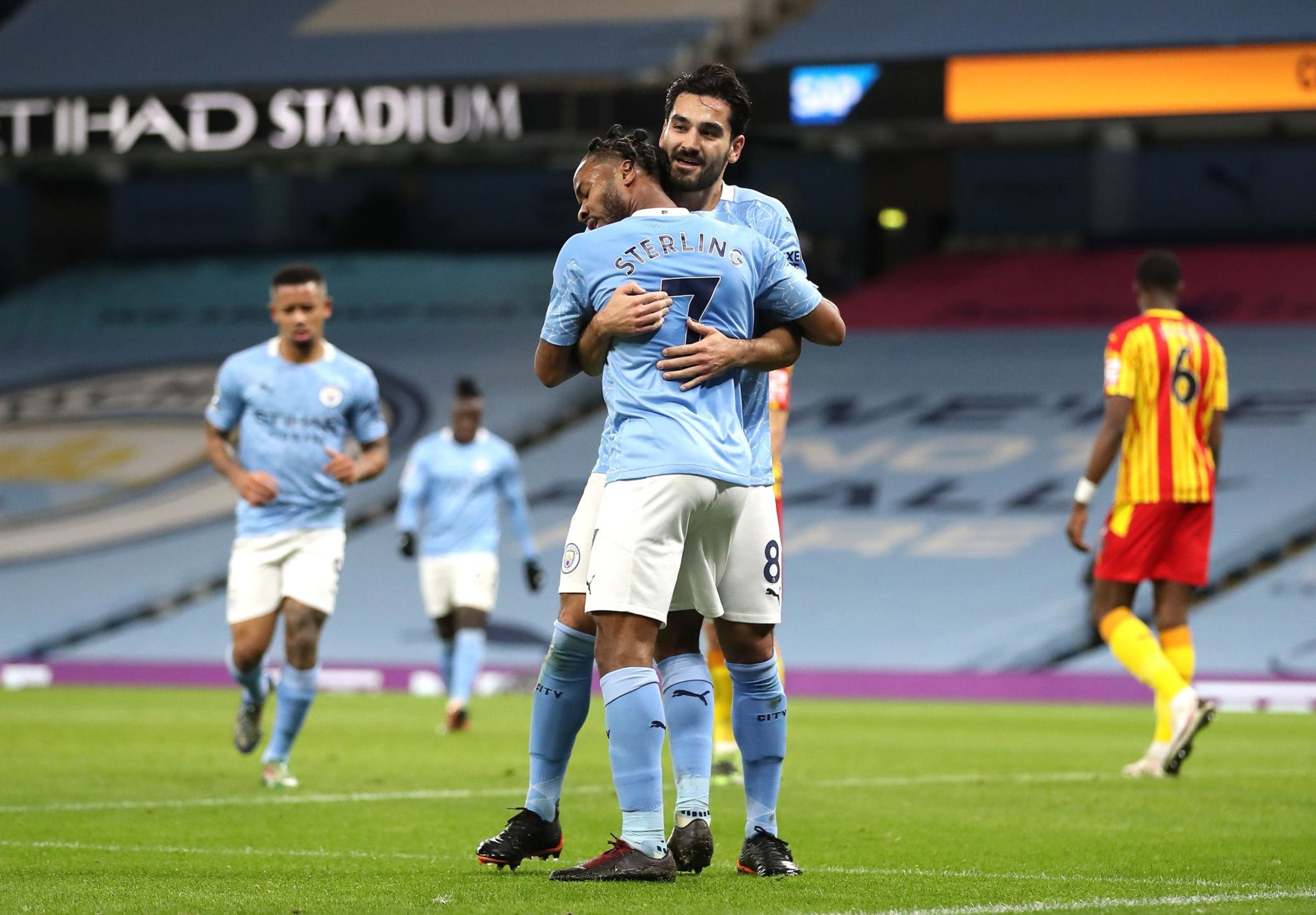 这次首秀无 这次首秀无